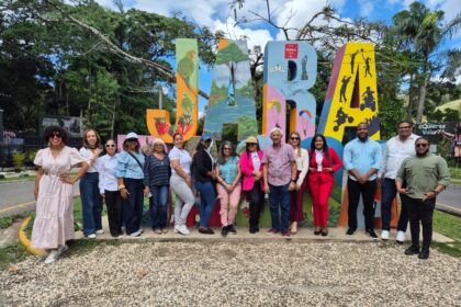 3. miembros de adompretur visitaron jarabacoa.