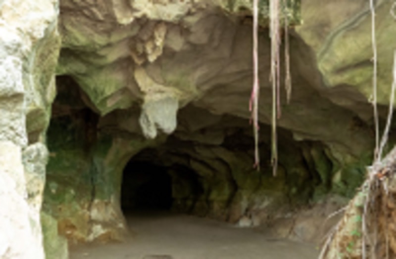cuevas del pomier 11