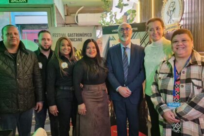 3. frank segura, danny ureña de los santos, haydee paulino clemente, sarah hernández, josé herrera de la morena, dolkisa olivares y dolo