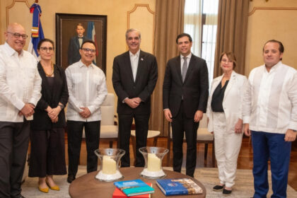 presidente abinader michel camilo