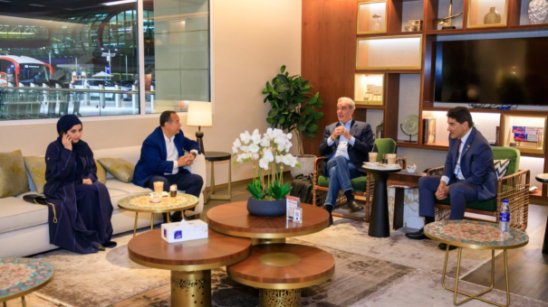 abinader llega a dubai