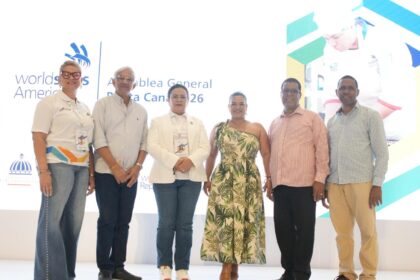 foto 1. desirée martínez, osvaldo soriano, maira morla pineda, sarah hernández, ramón chávez y marcos cadet.