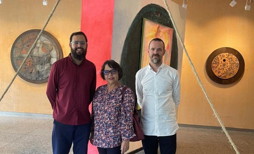 vicenzo azzato, jacqueline cariñlo coiscou y thomas ducroquet.