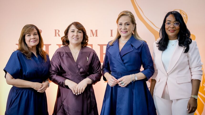 elka núñez, emelyn baldera, jatnna tavárez y lily luciano