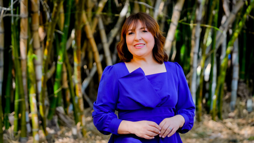 emelyn baldera, ideóloga del premio mujeres que inspiran