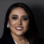 más de 19 años de trayectoria alejandra Álvarez, nominada a los premios Ícono del periodismo